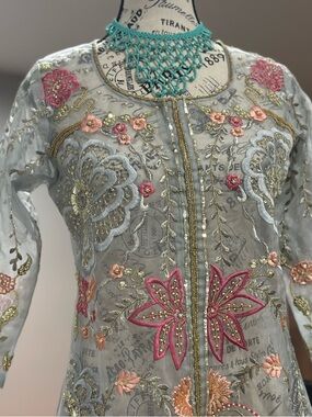 🌸 Embroidered Sheer Kurta Set – 2 Piece | Elegant Occasion Wear